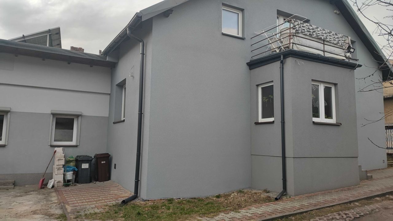 dom wolnostojący, 4 pokoje Jaworzno. Zdjęcie 2