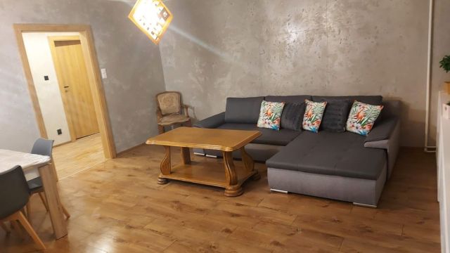 Mieszkanie 3-pokojowe Piotrków Trybunalski Śródmieście. Zdjęcie 1