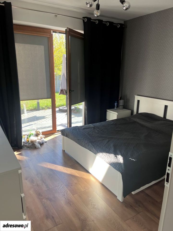 dom wolnostojący, 4 pokoje Zgierz. Zdjęcie 9