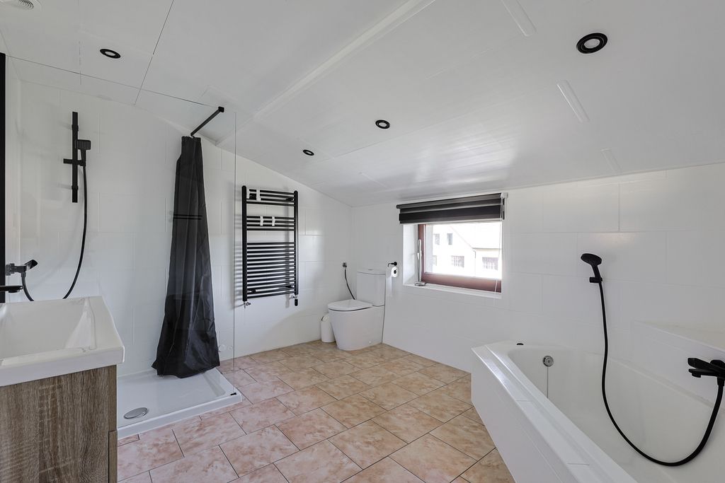 dom wolnostojący, 4 pokoje Krosno Turaszówka, ul. Rzeszowska. Zdjęcie 11