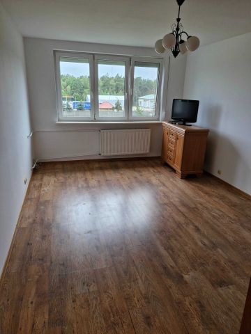 Mieszkanie 2-pokojowe Ryczywół, os. Przyjaźni. Zdjęcie 1