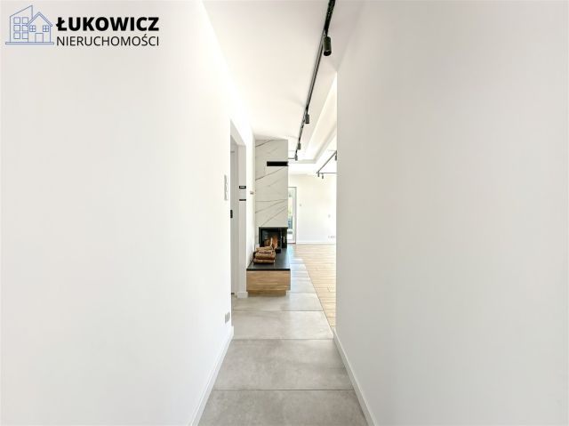dom wolnostojący, 4 pokoje Pisarzowice. Zdjęcie 27