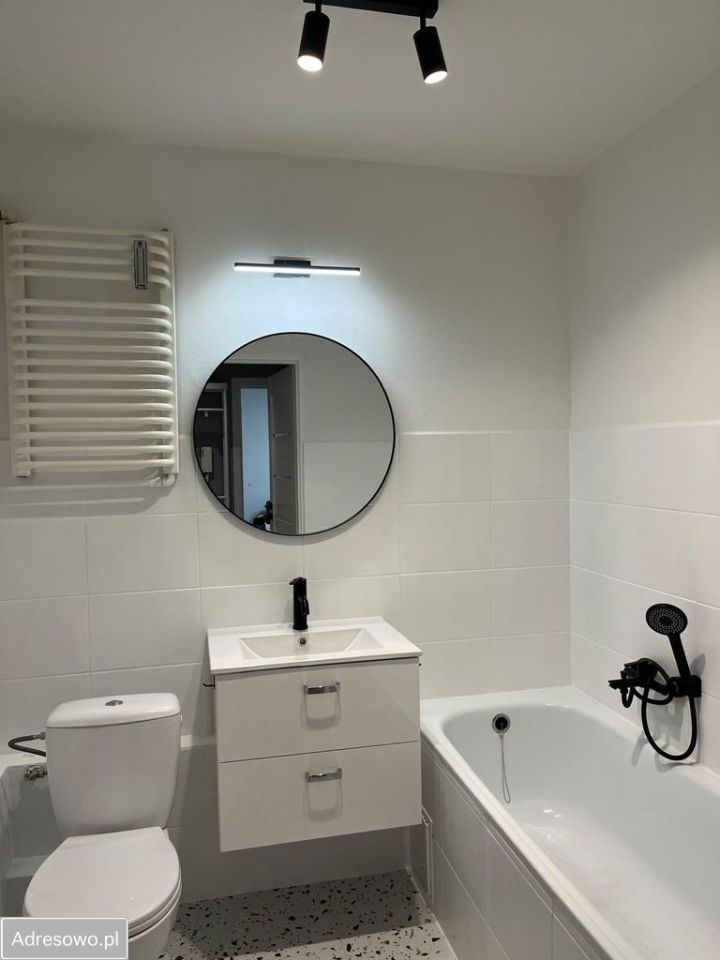 Mieszkanie 2-pokojowe Kielce, ul. Jana Chryzostoma Paska. Zdjęcie 4