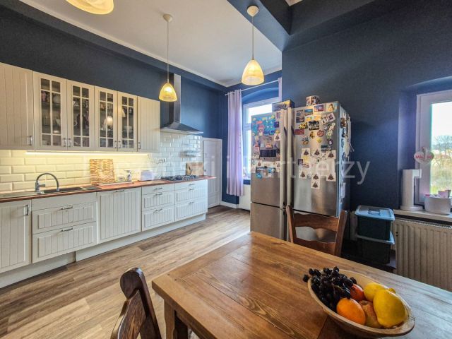 Mieszkanie 4-pokojowe Jelenia Góra. Zdjęcie 11