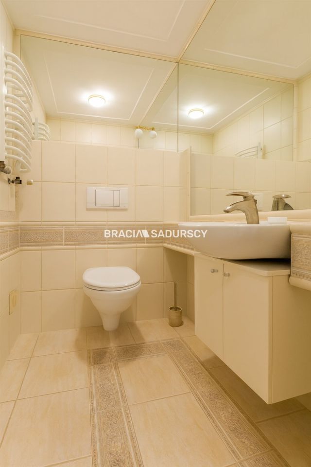 dom szeregowy, 5 pokoi Kraków Zwierzyniec, ul. Brzegowa. Zdjęcie 9