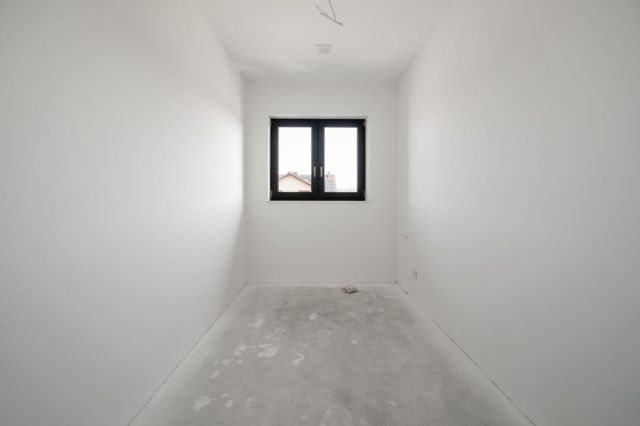 bliźniak, 5 pokoi Banino, ul. Saturna. Zdjęcie 12