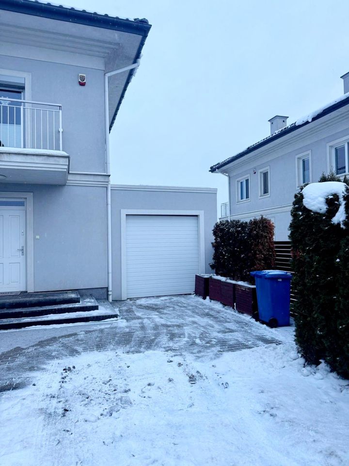 bliźniak, 3 pokoje Łomianki Dolne, ul. Czesława Niemena. Zdjęcie 2