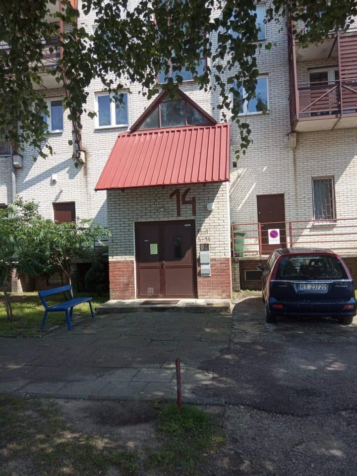 Mieszkanie 3-pokojowe Tarnobrzeg Dzików, ul. Konfederacji Dzikowskiej