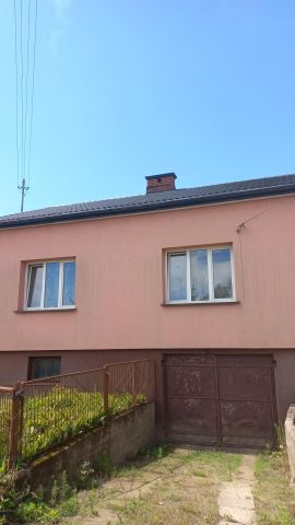 dom wolnostojący, 4 pokoje Kupientyn. Zdjęcie 1