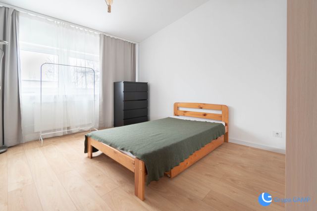 Mieszkanie 3-pokojowe Kraków Olsza, ul. Mariana Raciborskiego. Zdjęcie 1