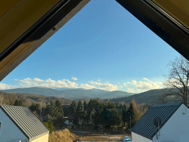 bliźniak, 4 pokoje Podgórzyn, ul. Słoneczna. Zdjęcie 1