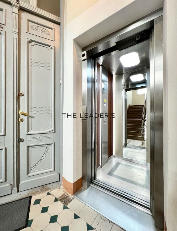 Mieszkanie 5-pokojowe Warszawa Śródmieście, ul. Stanisława Noakowskiego. Zdjęcie 11