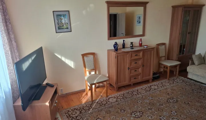 Mieszkanie 2-pokojowe Warszawa Chomiczówka, ul. Kwitnąca