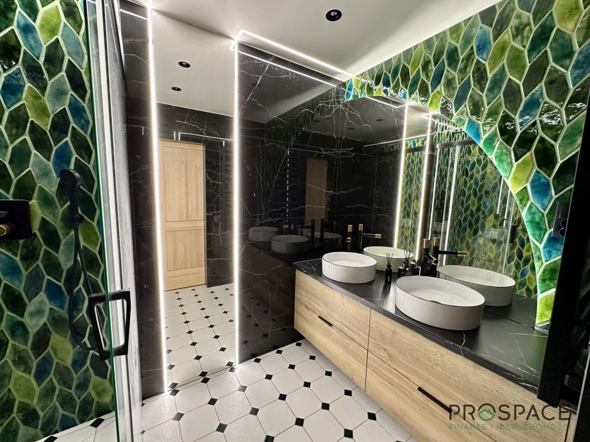 Mieszkanie 5-pokojowe Zielona Góra, ul. Leopolda Staffa. Zdjęcie 4