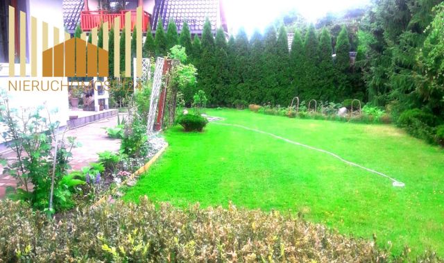 dom wolnostojący, 6 pokoi Warszawa Wawer. Zdjęcie 25