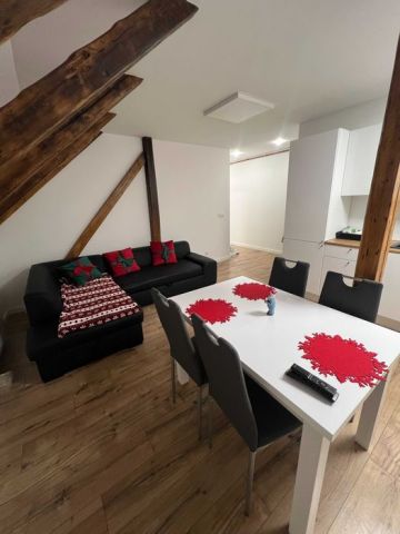 Mieszkanie 3-pokojowe Legnica, ul. św. Wojciecha. Zdjęcie 1