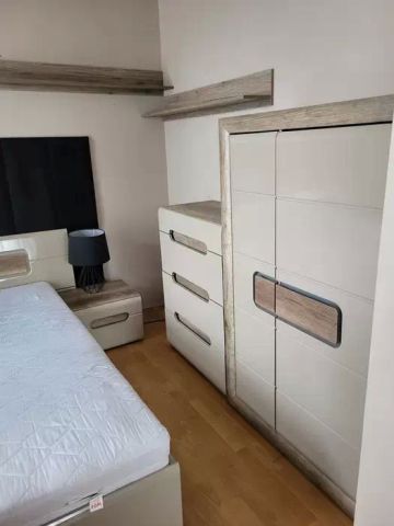 Mieszkanie 3-pokojowe Jelenia Góra Cieplice Śląskie-Zdrój. Zdjęcie 5