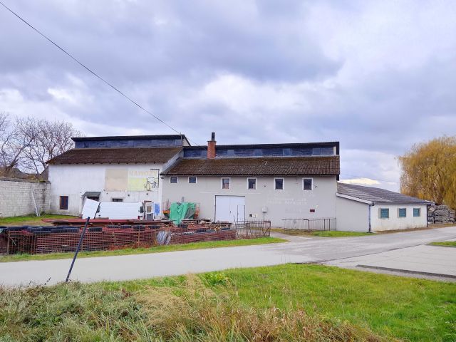 Hala/magazyn Frampol. Zdjęcie 1