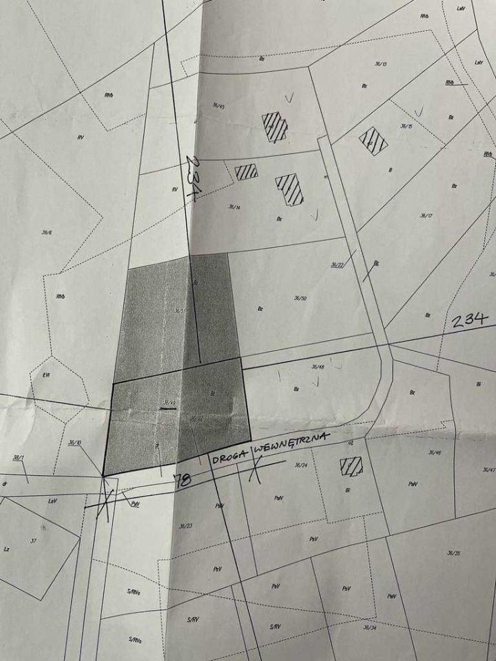 Działka budowlana Iznota. Zdjęcie 2