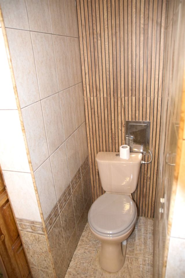 bliźniak, 4 pokoje Gniezno. Zdjęcie 14