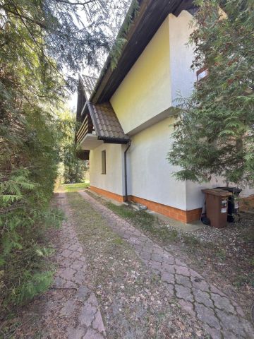 dom wolnostojący, 5 pokoi Wilkasy, ul. Liliowa. Zdjęcie 13