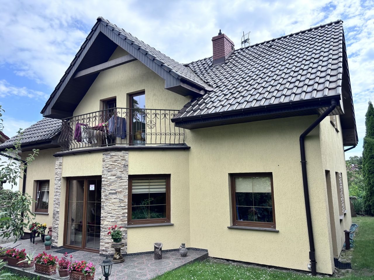 dom wolnostojący, 4 pokoje Łobez, ul. Szymanowskiego. Zdjęcie 1
