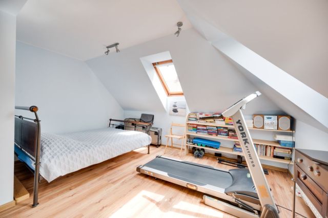 dom wolnostojący, 6 pokoi Rumia, ul. Kwiatowa. Zdjęcie 18