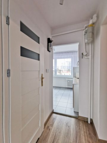 Mieszkanie 2-pokojowe Częstochowa Tysiąclecie, al. Aleja Armii Krajowej. Zdjęcie 5