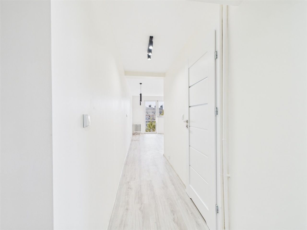 Mieszkanie 2-pokojowe Dąbrowa Górnicza Reden , ul. Mikołaja Kopernika. Zdjęcie 15