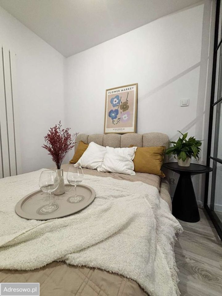 Mieszkanie 2-pokojowe Katowice Śródmieście, ul. Marii Skłodowskiej-Curie. Zdjęcie 3