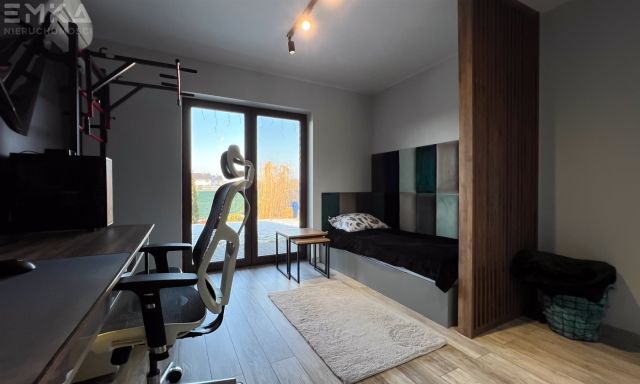 dom wolnostojący, 4 pokoje Podole. Zdjęcie 11