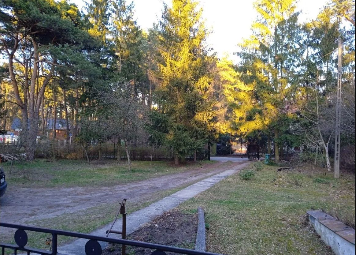 dom wolnostojący, 4 pokoje Józefów Centrum, ul. Topolowa