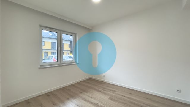 Mieszkanie 3-pokojowe Zagrody. Zdjęcie 11