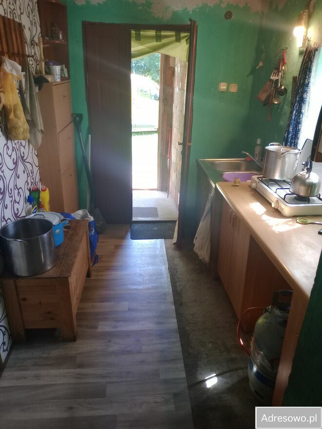 dom wolnostojący, 2 pokoje Uniejów. Zdjęcie 5