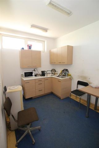 Hala/magazyn Wrocław Fabryczna. Zdjęcie 12