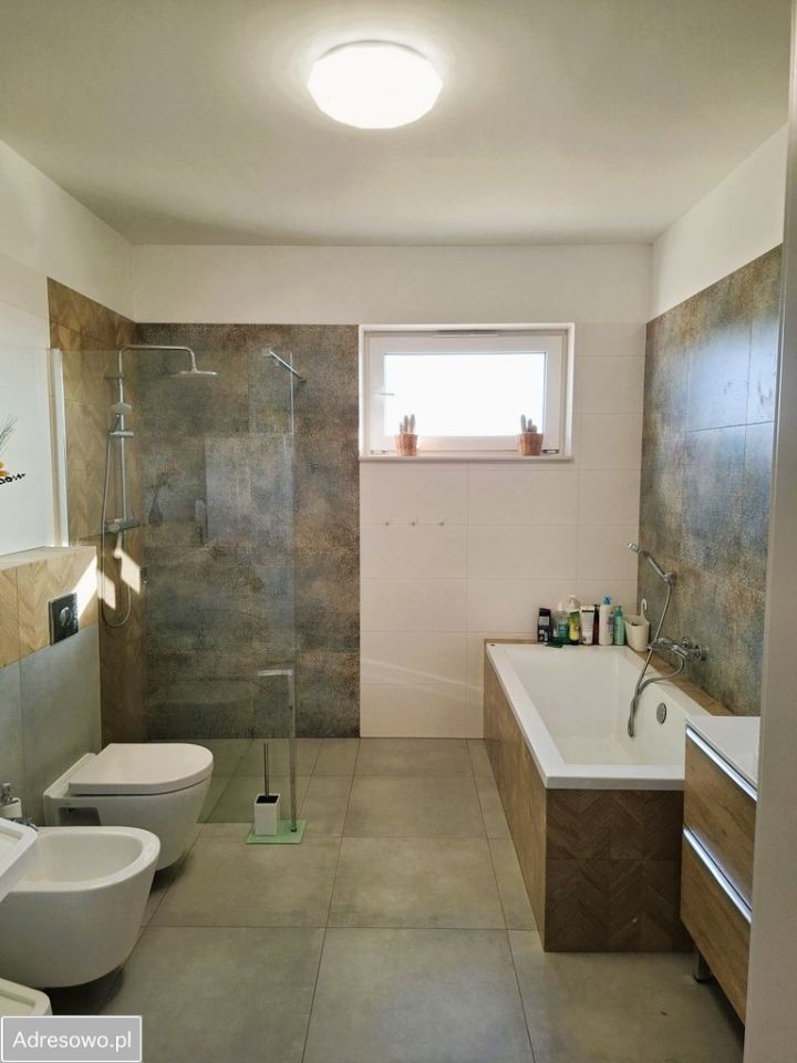 dom wolnostojący, 4 pokoje Łochowo. Zdjęcie 8