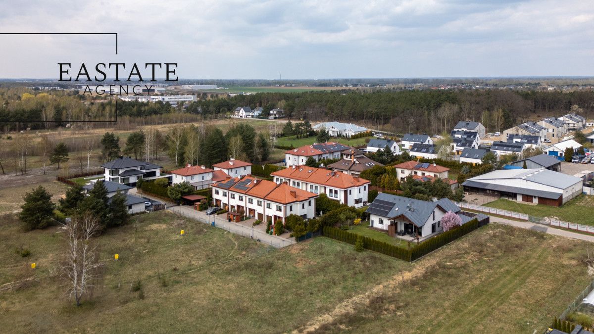 dom szeregowy, 6 pokoi Izabelin-Dziekanówek, ul. Lasek Brzozowy. Zdjęcie 20