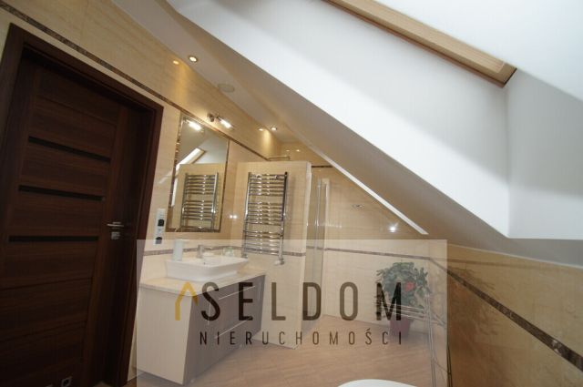 dom wolnostojący, 5 pokoi Mysłakowice. Zdjęcie 32