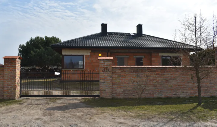 dom wolnostojący, 4 pokoje Budy-Grzybek Kołaczek, ul. Wyczółkowskiego