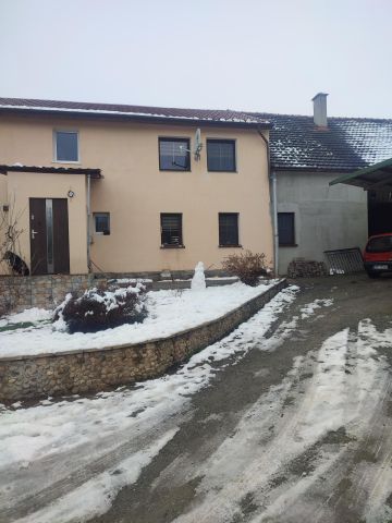 budynek wielorodzinny, 4 pokoje Szalejów Górny, Szalejów Górny. Zdjęcie 1