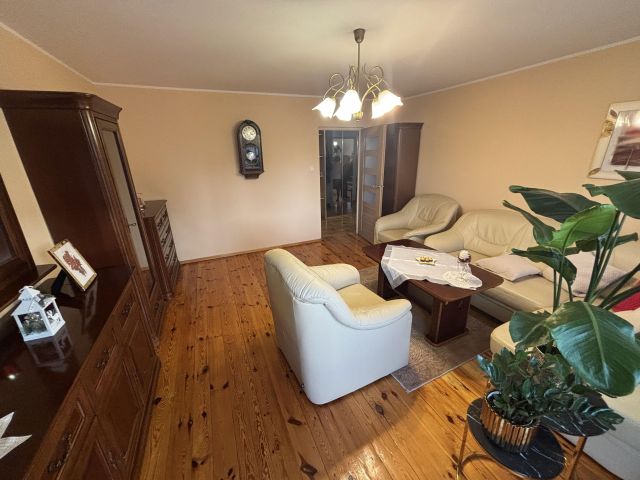 Mieszkanie 3-pokojowe Leszno Leszczynko, ul. Dożynkowa. Zdjęcie 1