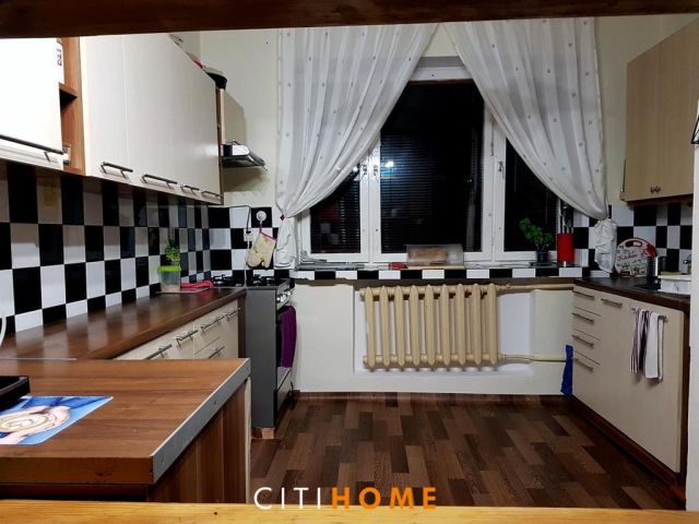 dom wolnostojący, 6 pokoi Otwock. Zdjęcie 2