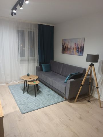 Mieszkanie 2-pokojowe Legnica Tarninów, ul. Piastów Legnickich. Zdjęcie 1