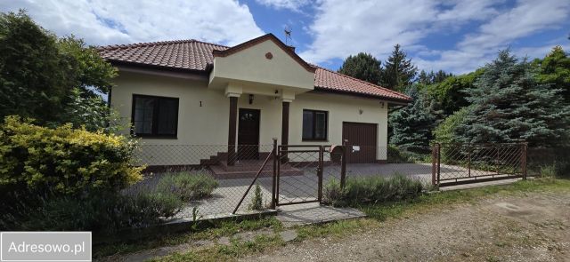 dom wolnostojący, 3 pokoje Pruszcz Gdański, ul. Władysława Broniewskiego. Zdjęcie 1