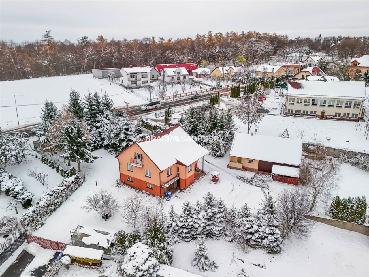 dom wolnostojący, 4 pokoje Pietrzejowice. Zdjęcie 36
