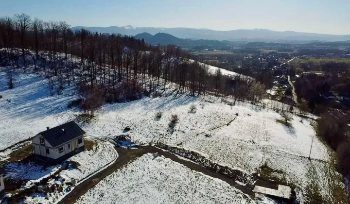 Działka budowlana Radomierz