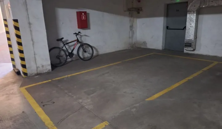 Garaż/miejsce parkingowe Wrocław Klecina, ul. Zabrodzka
