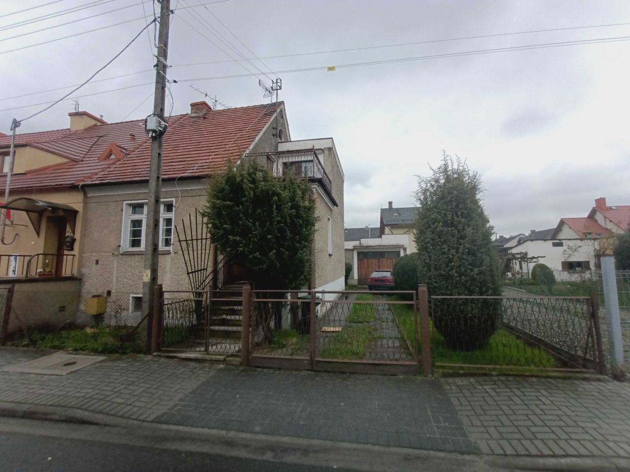 dom szeregowy, 4 pokoje Nysa, ul. Kwiatowa