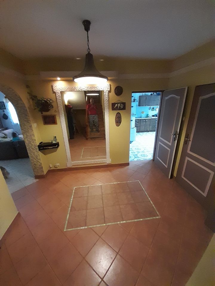 gospodarstwo, 7 pokoi Łazisko Brzezina. Zdjęcie 9