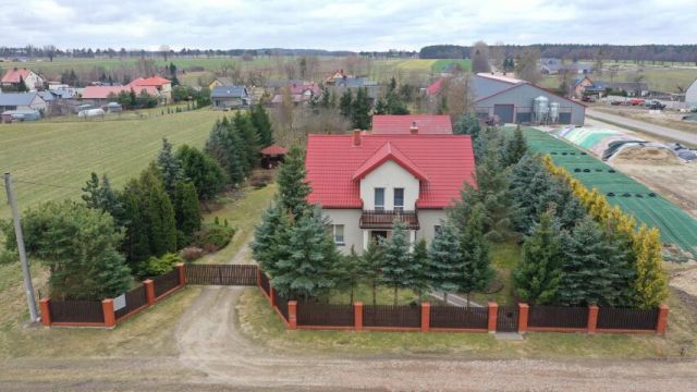 dom wolnostojący, 5 pokoi Korzeniste. Zdjęcie 1